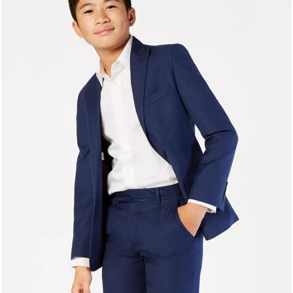 Calvin Klein Infinite Stretch Matching Boys Suit Set size 12 R